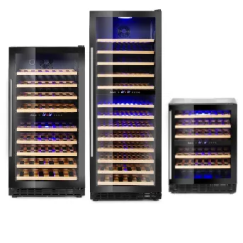 Modern gestalteter Weinkühlschrank 'Zoom' für trendige Restaurants